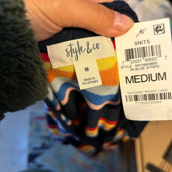 NWT Style & Co Rainbow Stripe Lightweight Sweater - Picture 3 of 4